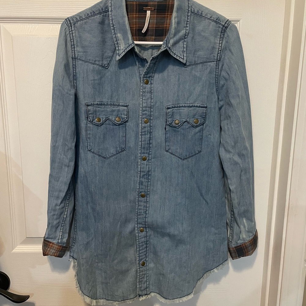 Free People Chambray Snap Front Shirt Dress Tunic Plaid Lined Cuffs - Size S